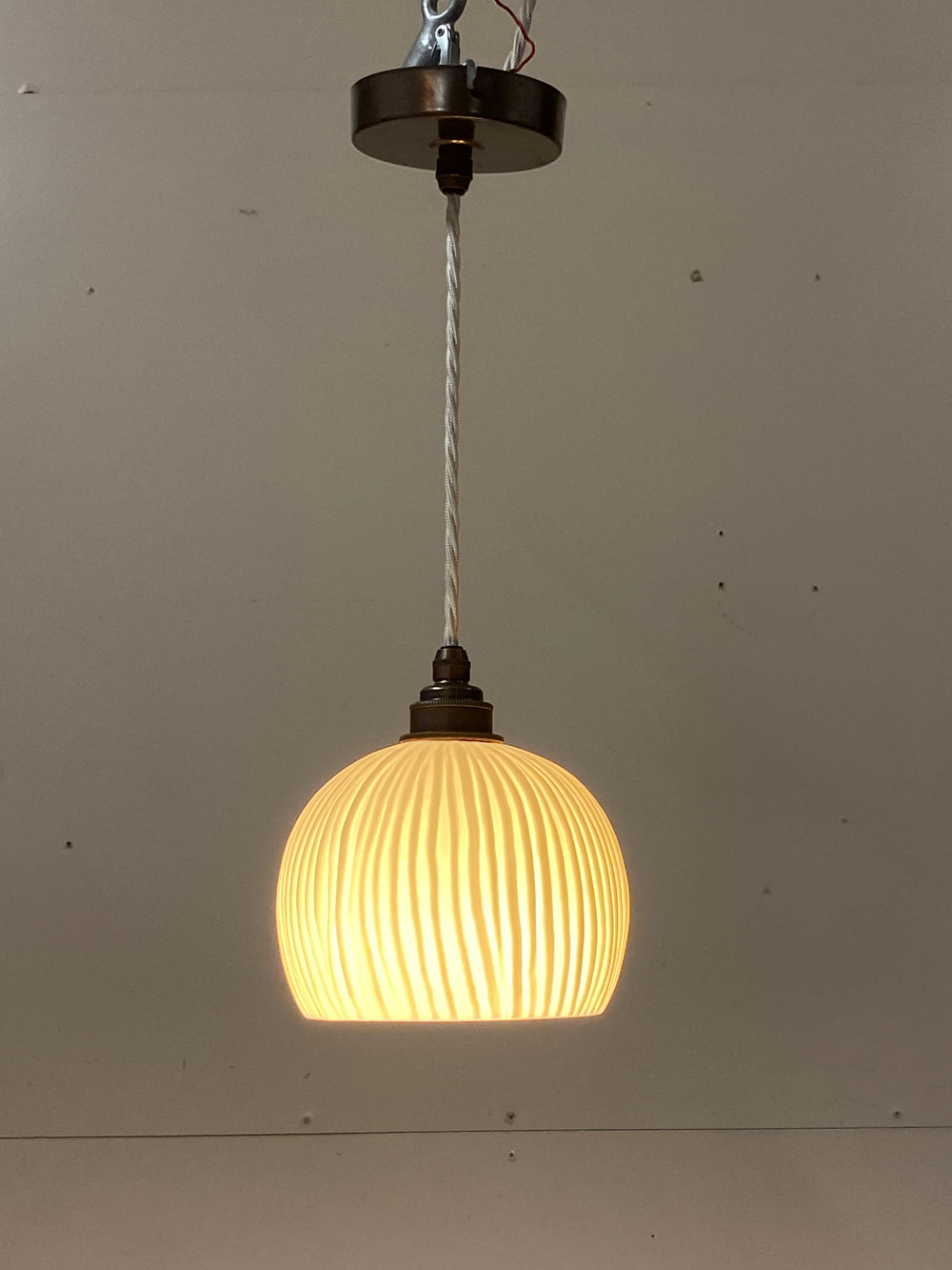 Urchin Pendant Light (Sample)