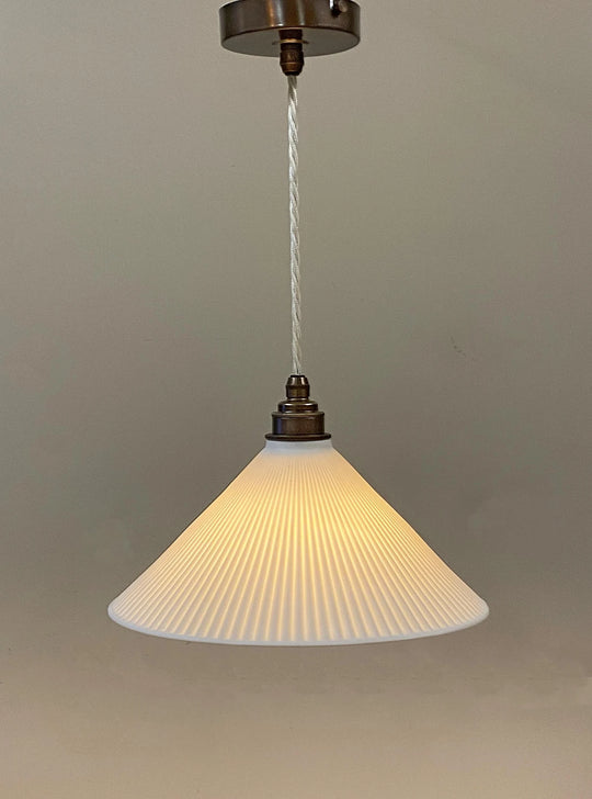 Pleated Coolie Pendant Light (Second)
