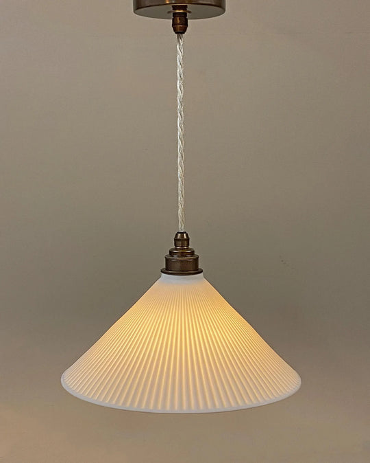 Pleated Coolie Pendant Light (Second)